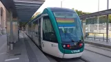 Barcelona Straßenbahnlinie T4 mit Niederflurgelenkwagen 17 am Ciutadella | Vila Olímpica (2019)