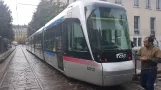 Grenoble Straßenbahnlinie B mit Niederflurgelenkwagen 6012 am Notre-Dame Musée (2018)