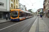 Heidelberg Straßenbahnlinie 24 mit Niederflurgelenkwagen 3284 am Rohrbach Markt (2014)