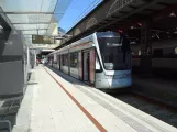 Aarhus Stadtbahn Linie L2 mit Niederflurgelenkwagen 1109-1209 am Hauptbahnhof (2018)