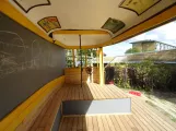 Aarhus Triebwagen 9 im Tirsdalens Kindergarten , innen mit Spieltischen (2022)