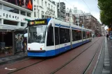 Amsterdam Straßenbahnlinie 14 mit Niederflurgelenkwagen 2087 am Rembrandtplein (2011)