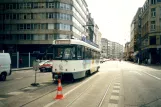 Antwerpen Straßenbahnlinie 11 mit Triebwagen 7088 auf Gemeentestraat, Koningin Astridplein (2002)