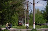 Awdijiwka Straßenbahnlinie 2 mit Triebwagen 041 auf Vulytsya Karla Marksa, Vorderansicht (2011)