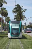 Barcelona Straßenbahnlinie T3 mit Niederflurgelenkwagen 07 auf Maria Cristina Avinguda Diagonal, Vorderansicht (2012)
