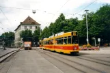 Basel Straßenbahnlinie 10 mit Gelenkwagen 260 auf Binninserstrasse (2003)