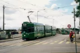 Basel Straßenbahnlinie 16 mit Gelenkwagen 659 am Markthalle (2003)