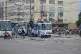 Beograd Straßenbahnlinie 3 mit Gelenkwagen 350 am Savski Trg (2008)