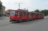 Beograd Straßenbahnlinie 7 mit Gelenkwagen 408 auf Savski Trg (2008)