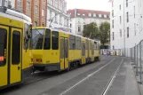 Berlin Schnelllinie M4 mit Gelenkwagen 6034nah S Hackescher Markt (2012)