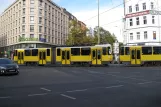 Berlin Schnelllinie M8 mit Gelenkwagen 6128 auf Rosenthaler Platz (2012)