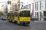 Berlin Straßenbahnlinie 21 mit Gelenkwagen 6146nah Holteistr. (2012)