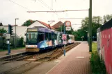 Bielefeld Straßenbahnlinie 3 mit Gelenkwagen 573 am Sieker Mitte (2002)
