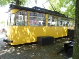 Bielefeld Triebwagen auf Siegfriedplatz, Der Koch Bistro & Restaurant Supertram, von der Seite gesehen (2022)