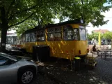 Bielefeld Triebwagen auf Siegfriedplatz, gesehen von Weststraße (2022)