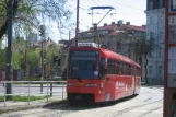 Bratislava Straßenbahnlinie 13 mit Gelenkwagen 7108 in der Kreuzung Námestie Franza Liszta/Šancová (2008)