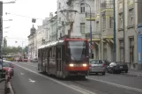Bratislava Straßenbahnlinie 13 mit Gelenkwagen 7118 auf Špitálska (2008)
