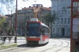 Bratislava Straßenbahnlinie 8 mit Gelenkwagen 7122 am Pod stanicou (2008)
