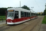 Braunschweig Straßenbahnlinie 3 mit Niederflurgelenkwagen 0754 am Weststadt Weserstraße (2010)