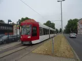 Braunschweig Straßenbahnlinie 4 mit Niederflurgelenkwagen 0758 am Radeklint (2018)