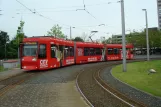 Braunschweig Straßenbahnlinie 5 mit Niederflurgelenkwagen 0762 auf der Seitenbahn bei Hauptbahnhof (2010)