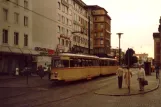 Bremen Straßenbahnlinie 10 mit Triebwagen 813 am Hauptbahnhof (1982)