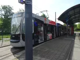 Bremen Straßenbahnlinie 2 mit Niederflurgelenkwagen 3216 am Sebaldsbrück (2023)