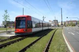 Bremen Straßenbahnlinie 3 mit Niederflurgelenkwagen 3134 am Eduard-Schopf-Allee (2011)