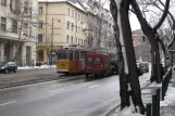 Budapest Straßenbahnlinie 19 mit Gelenkwagen 1400 nahe bei Móricz Zsigmond körtér (2013)