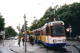 Darmstadt Straßenbahnlinie 3 mit Gelenkwagen 7602 am Willy-Brandt-Platz (2003)
