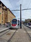 Florenz Straßenbahnlinie T1 mit Niederflurgelenkwagen 2027 am Alamanni - Stazione (2023)