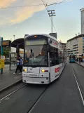 Frankfurt am Main Straßenbahnlinie 14 mit Niederflurgelenkwagen 260 am Hauptbahnhof (2022)