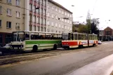 Frankfurt (Oder) Straßenbahnlinie 6 mit Gelenkwagen 228 auf Wilhelm-Pieck Straße (Heilbronner Straße) (1991)