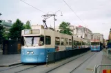 Göteborg Straßenbahnlinie 9 mit Gelenkwagen 345 "Andersson &#038; Läling" am Brunnsparken (2005)