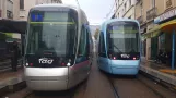 Grenoble Straßenbahnlinie A mit Niederflurgelenkwagen 6045 am Saint-Bruno (2018)