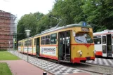 Hannover Hohenfelser Wald mit Gelenkwagen 206 "Berlin" am Straßenbahn-Haltestelle (2016)