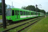 Hannover Straßenbahnlinie 7 mit Gelenkwagen 6235 am Paracelsusweg (2010)