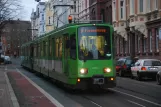 Hannover Straßenbahnlinie 9 mit Gelenkwagen 6203nah Nieschlagsstr. (2013)