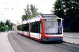 Heidelberg Regionallinie 5 mit Niederflurgelenkwagen 118 am Burgstr. (2003)