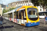 Heidelberg Regionallinie 5 mit Niederflurgelenkwagen 4140 am Bismarckplatz (2009)