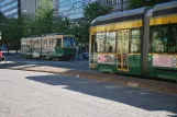 Helsinki Straßenbahnlinie 3 mit Gelenkwagen 98 auf Mannerheimvägen/Mannerheiminte (2019)