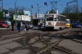 Horliwka Straßenbahnlinie 7 mit Triebwagen 394 auf Internasional'na Ulitsa (2011)