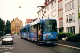 Kassel Straßenbahnlinie 7 mit Gelenkwagen 411 am Rolandstraße (2002)