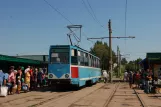 Kostjantyniwka Straßenbahnlinie 4 mit Triebwagen 002 nahe bei Konstantinovka (2012)
