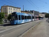 Krakau Straßenbahnlinie 17 mit Niederflurgelenkwagen RP649 am Hala Targowa (2024)