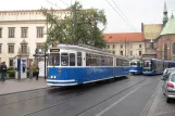 Krakau Straßenbahnlinie 18 mit Gelenkwagen 183 am Plac Wszystkich Świętych (2011)