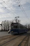 Krakau Straßenbahnlinie 2 mit Gelenkwagen 193 auf Zwierzyniecka (2011)