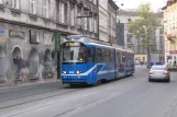 Krakau Straßenbahnlinie 3 mit Gelenkwagen 3016nah Plac Wolnica (2011)