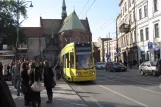 Krakau Zusätzliche Linie 6 mit Niederflurgelenkwagen 2020 am Plac Wszystkich Świętych (2011)