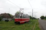 Kramatorsk Straßenbahnlinie 5 mit Triebwagen 0045 auf Stratosferna Street, Vorderansicht (2012)